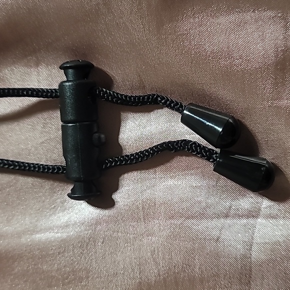 💜 Memory Foam Travel Pillow - Picture 8 of 11